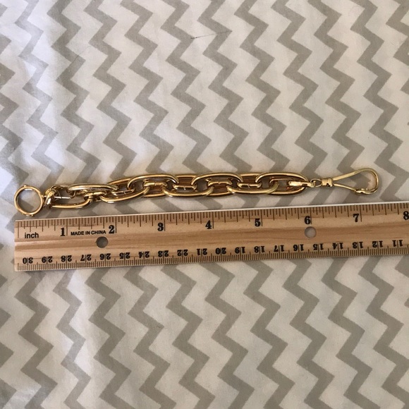 Henri Bendel goldtone chain link bracelet - Picture 4 of 4